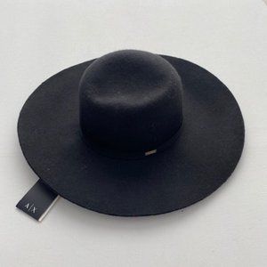 Armani Exchange  Wool Felt Floppy Classic Hat Black